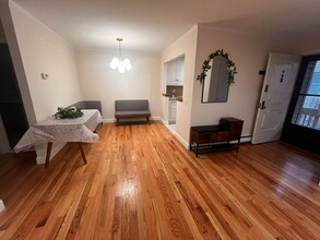 28 Hillside Ter, Unit F in White Plains, NY - Building Photo - Building Photo