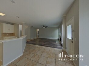 4504 Vista Meadows Dr in Fort Worth, TX - Building Photo - Building Photo