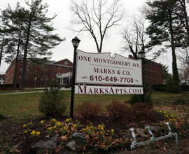 One Montgomery Avenue Apartments in Bala Cynwyd, PA - Foto de edificio - Building Photo