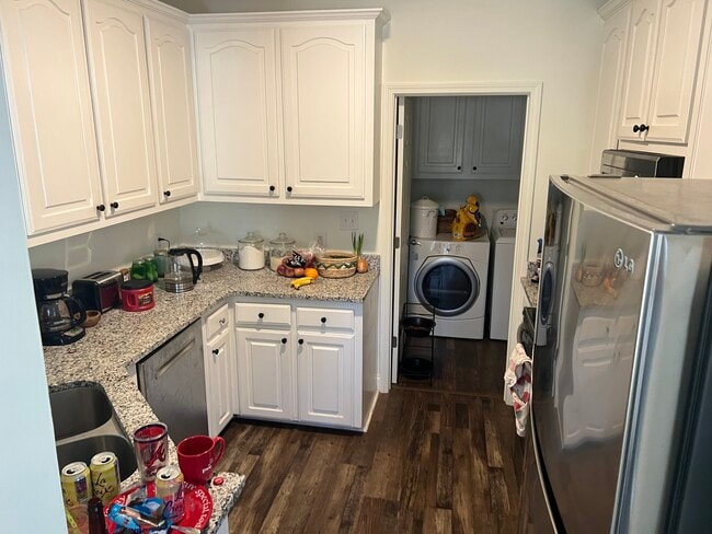 property at 1229 Manning Ave