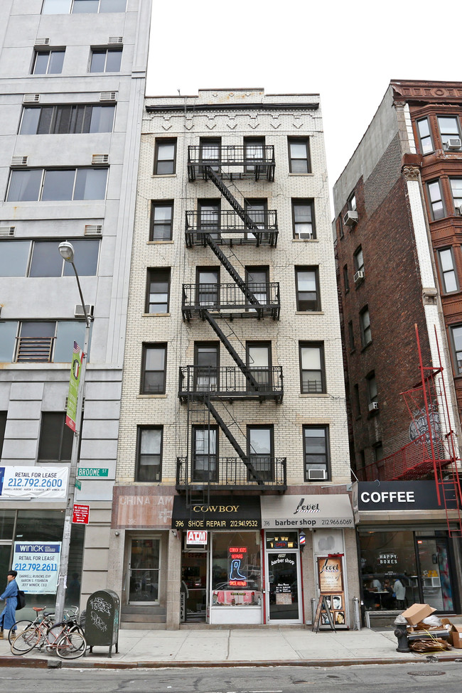 396 Broome St in New York, NY - Building Photo - Building Photo