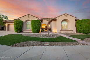 25905 N 49th Ln in Phoenix, AZ - Building Photo