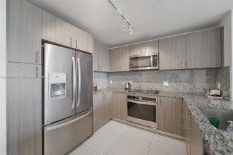 5350 NW 84th Ave in Doral, FL - Building Photo - Building Photo