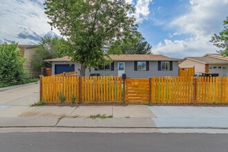 2516 W Anjelina Cir in Colorado Springs, CO - Building Photo - Building Photo