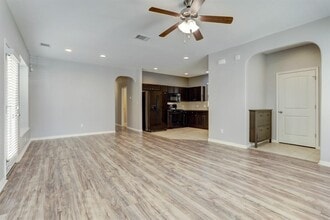 4524 Esper Ln in Austin, TX - Building Photo - Building Photo