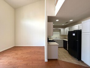5714 Wind Dancer Dr in Las Vegas, NV - Building Photo - Building Photo