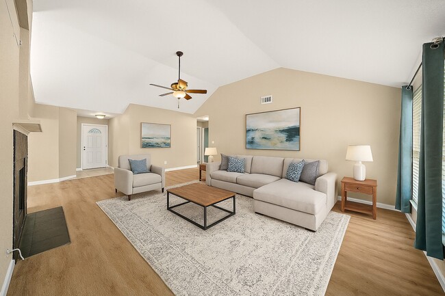 property at 2935 Auburn Dr