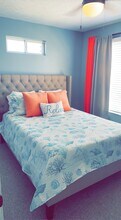 4008 Dolphin Dr in Panama City Beach, FL - Building Photo - Building Photo