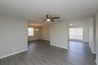 103 Griffith Ave in Prattville, AL - Foto de edificio - Building Photo