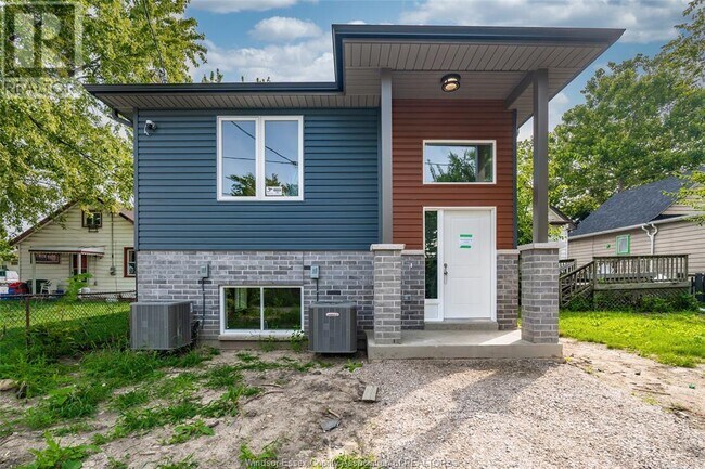 property at 907 McKay Ave