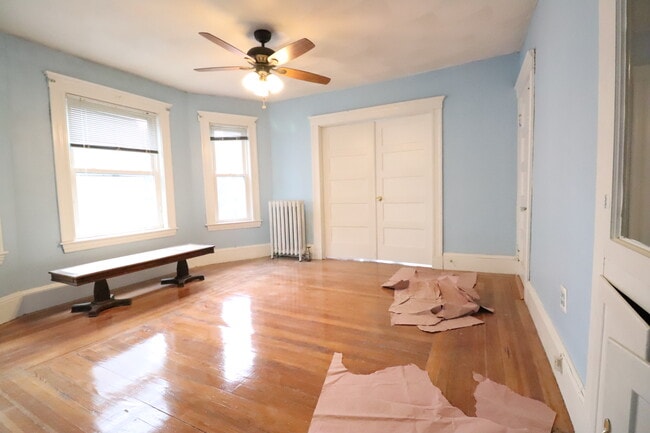 268 Boston Ave, Unit B in Medford, MA - Foto de edificio - Building Photo