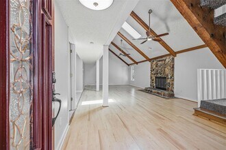 1591 Mac Charles Ct in Dunedin, FL - Building Photo - Building Photo
