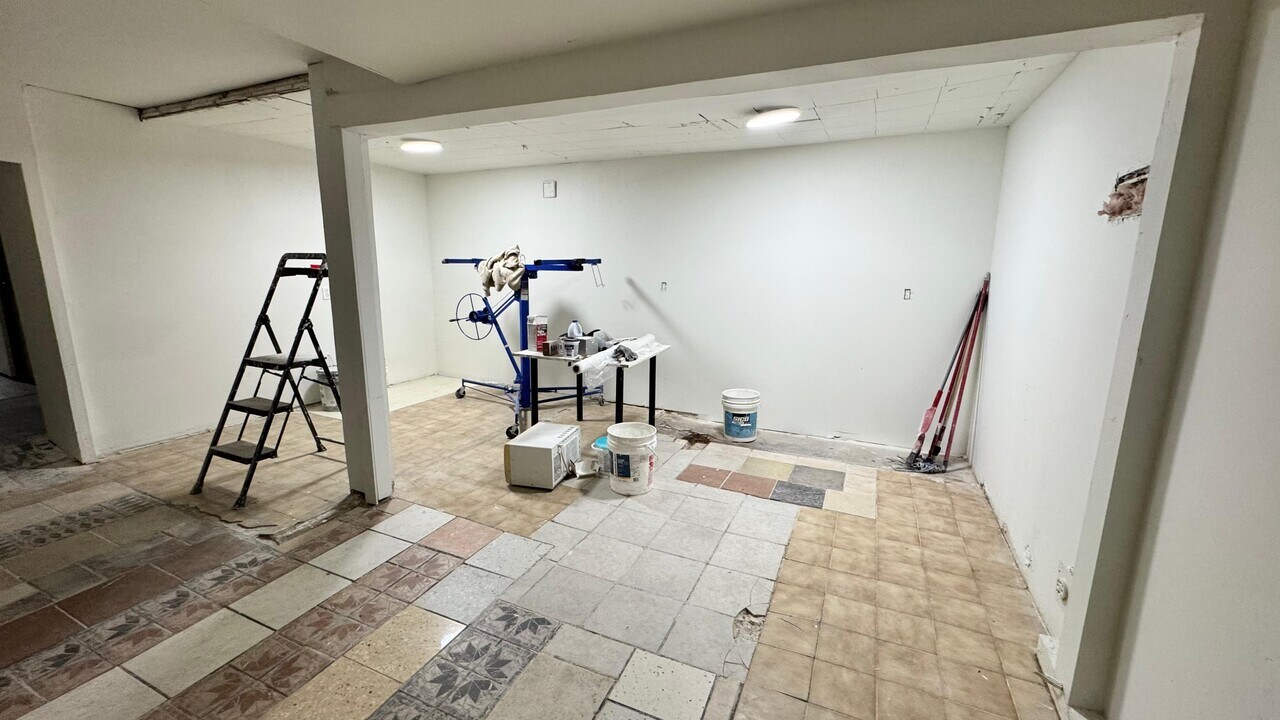 5235 Rue Wellington in Montréal, QC - Building Photo
