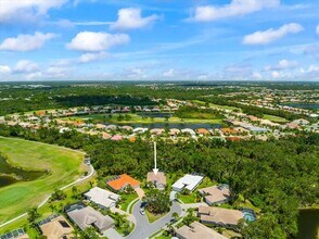 542 Misty Pine Dr in Venice, FL - Building Photo - Building Photo