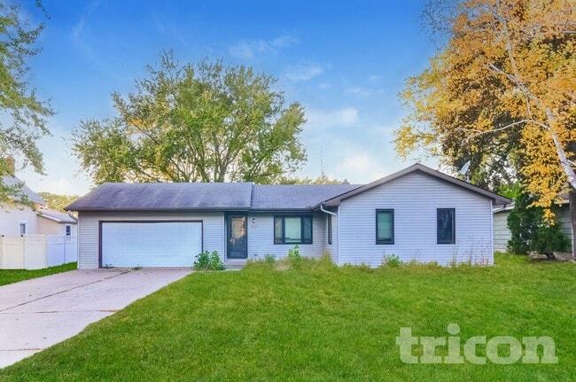 property at 2931 Woodbridge St