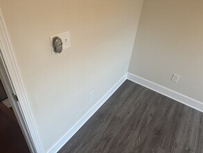 2562 Sibley Dr in Atlanta, GA - Building Photo - Building Photo