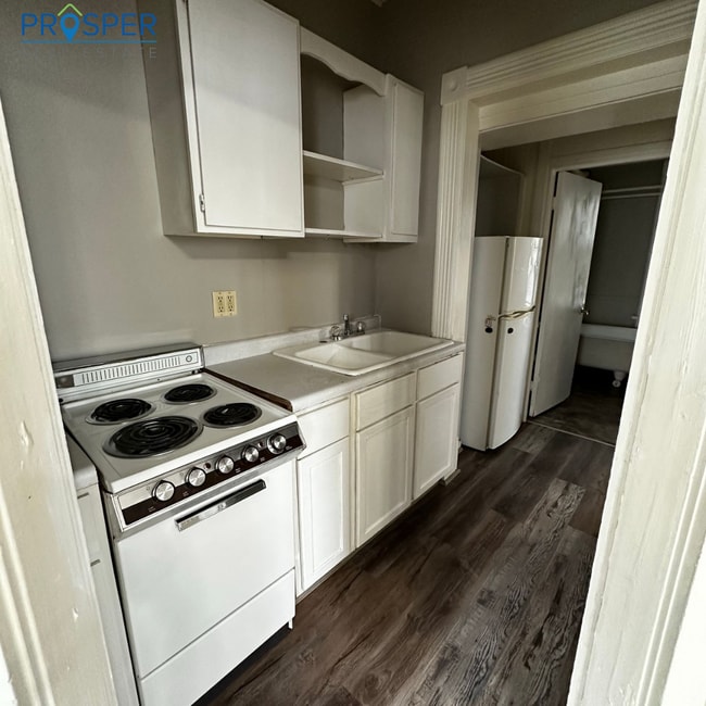 property at 1820 Whipple St