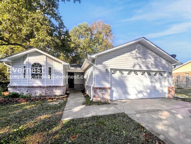 property at 6 Joel Ln