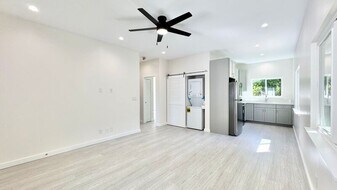 14 Wood St in Honolulu, HI - Building Photo