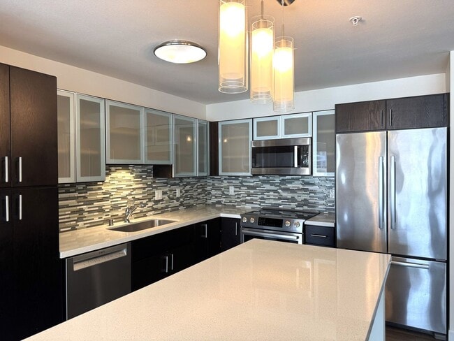 400 Keawe St in Honolulu, HI - Building Photo - Building Photo