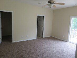 110 Beaver Creek Ct in Jacksonville, NC - Building Photo - Building Photo