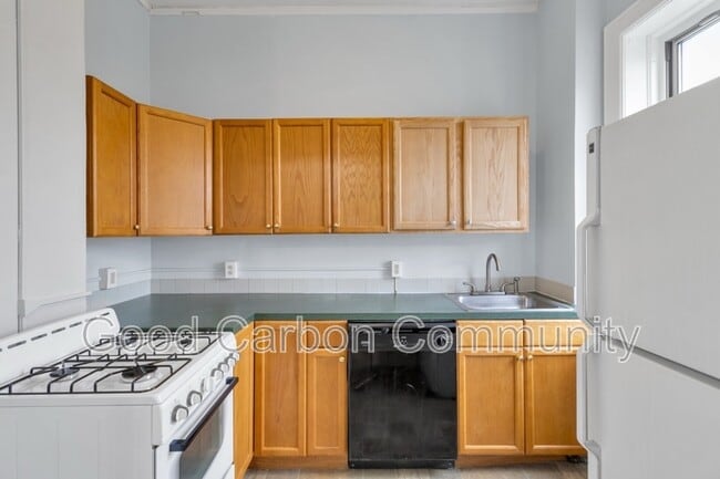 property at 401 Delaware Ave