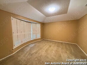 5837 Northgap Dr in San Antonio, TX - Foto de edificio - Building Photo