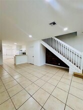 3845 Tree Top Dr in Weston, FL - Building Photo - Building Photo