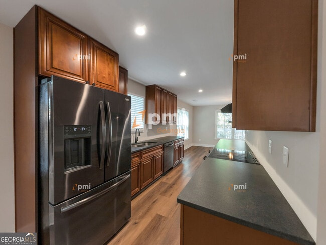 9995 Rivertown Rd in Fairburn, GA - Building Photo - Building Photo