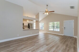 623 Bellingham Pl in Palm Harbor, FL - Building Photo - Building Photo