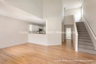 1602 NE Glisan St in Portland, OR - Building Photo - Building Photo