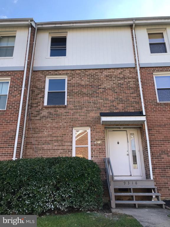 property at 9318 Canterbury Riding