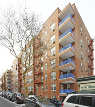 Argyle Hall in Brooklyn, NY - Foto de edificio - Building Photo