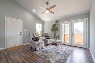 474 Ridge Haven St in Canyon Lake, TX - Building Photo - Building Photo