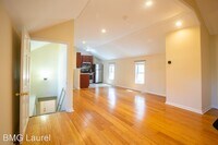 111 W Edgevale Rd photo'