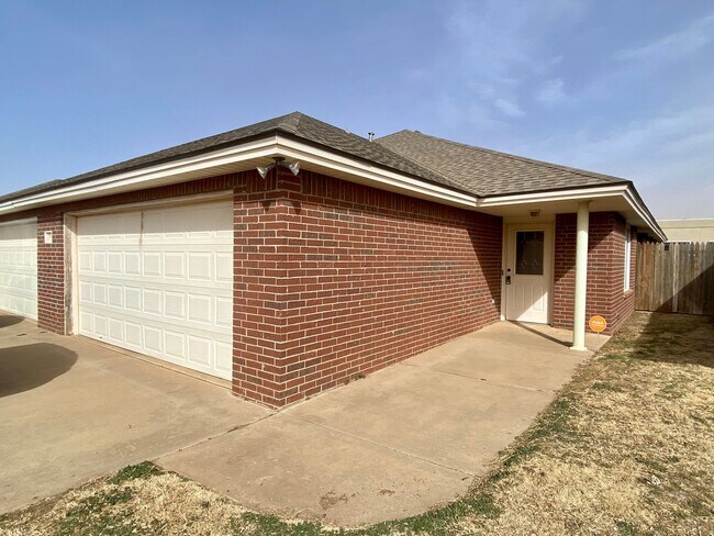 504 N Brentwood Ave in Lubbock, TX - Building Photo - Building Photo
