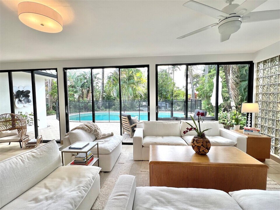 4408 Monroe St in Hollywood, FL - Building Photo