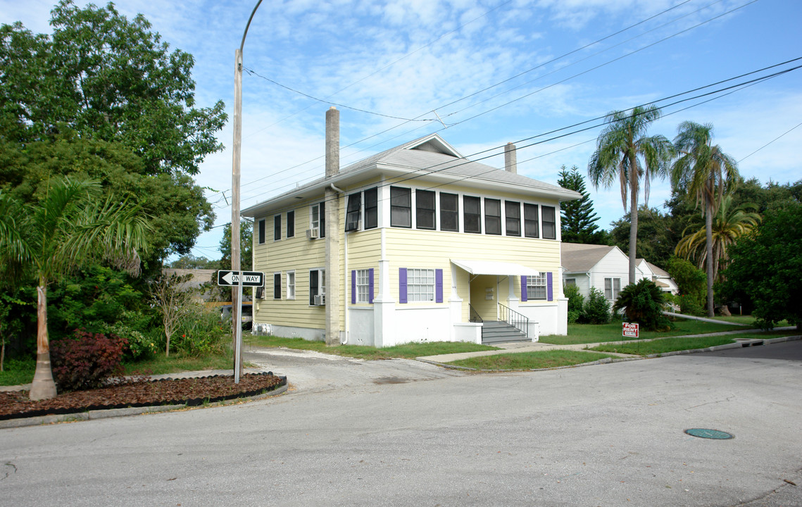 1616 12th St N in St. Petersburg, FL - Building Photo