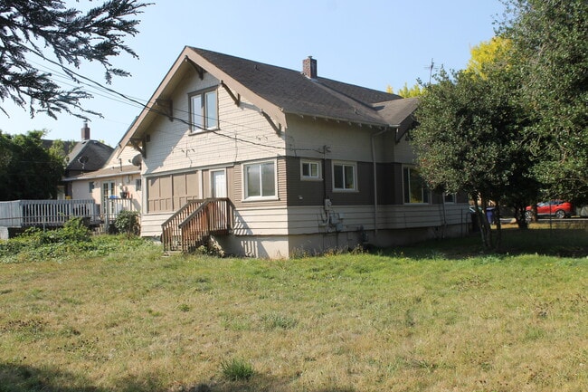 4315 Yakima Ave in Tacoma, WA - Building Photo - Building Photo