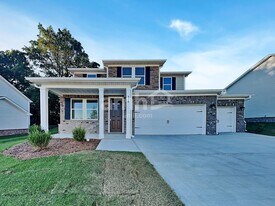 870 Jubilation St in Loganville, GA - Building Photo