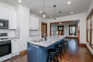 720 Walnut St in Lemont, IL - Building Photo