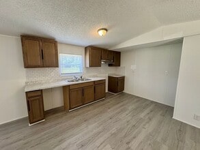 3891 Huckleberry Rd in Galivants Ferry, SC - Building Photo - Building Photo