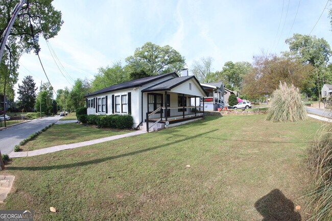 518 North Ave in Hapeville, GA - Building Photo - Building Photo