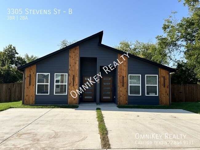 property at 3305 Stevens St