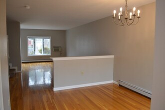2 Turning Mill Ln in Quincy, MA - Building Photo - Building Photo