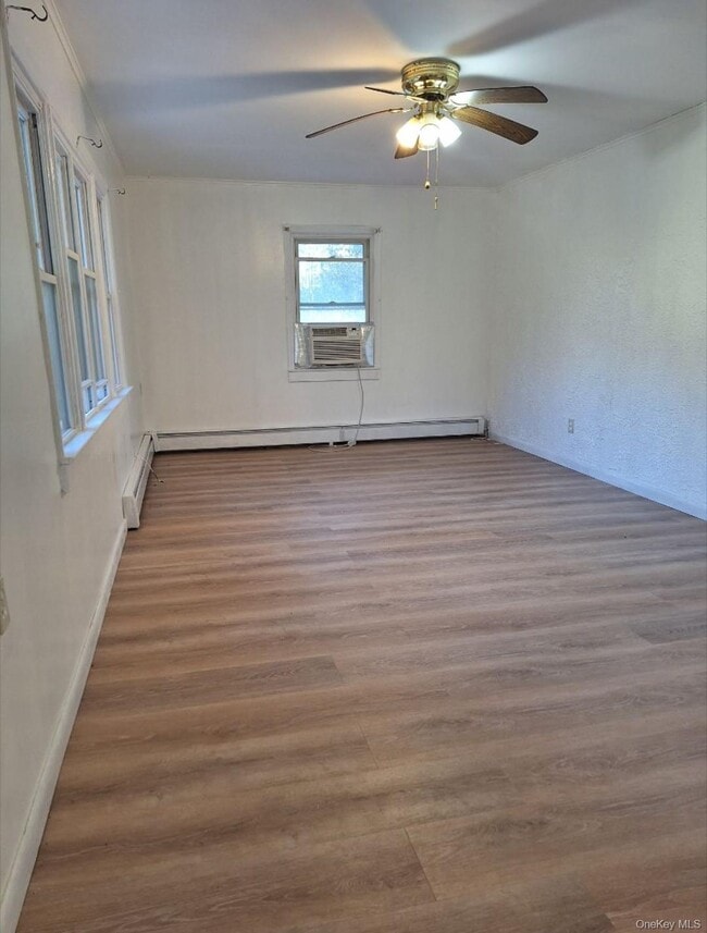 652 NY-211 in Middletown, NY - Building Photo - Building Photo