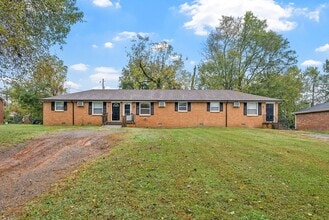 114 Tandy Dr in Clarksville, TN - Building Photo - Building Photo