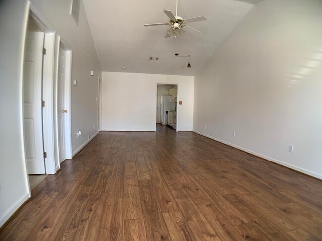 622 Brook Trail in Evans, GA - Building Photo - Building Photo