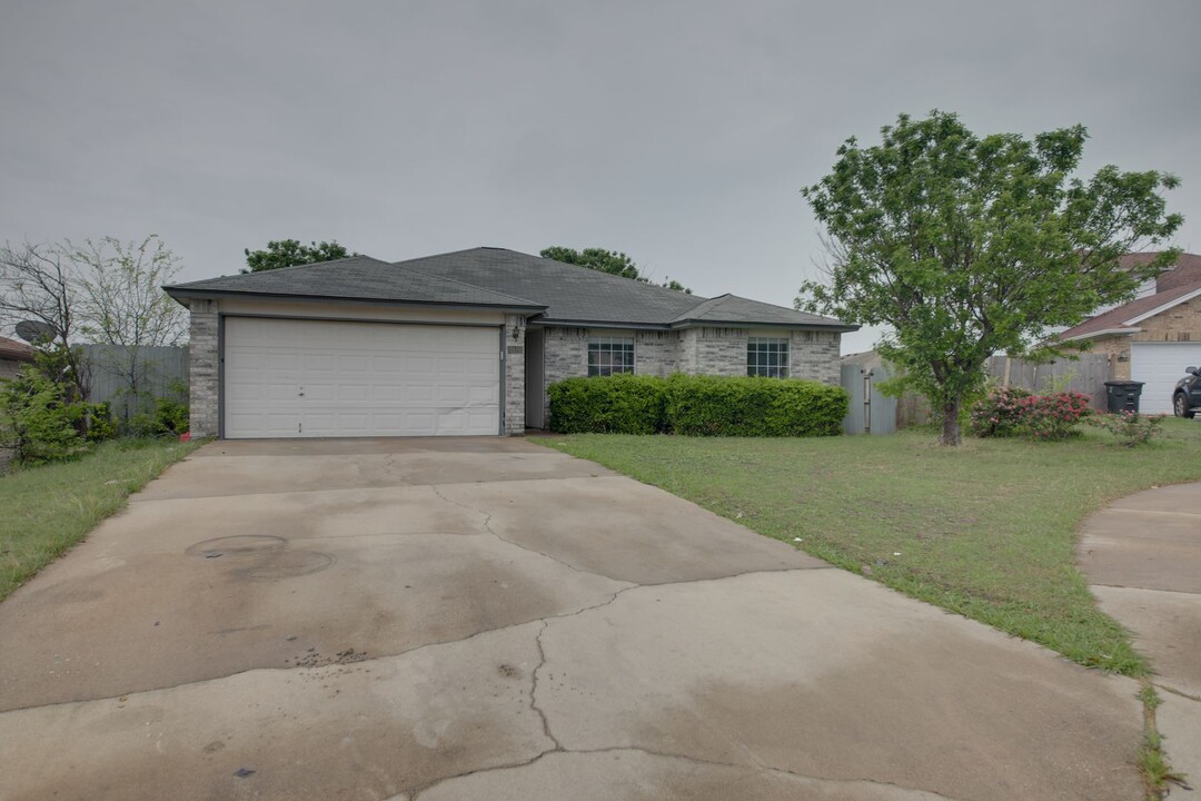 3406 Beagle Ct in Killeen, TX - Building Photo
