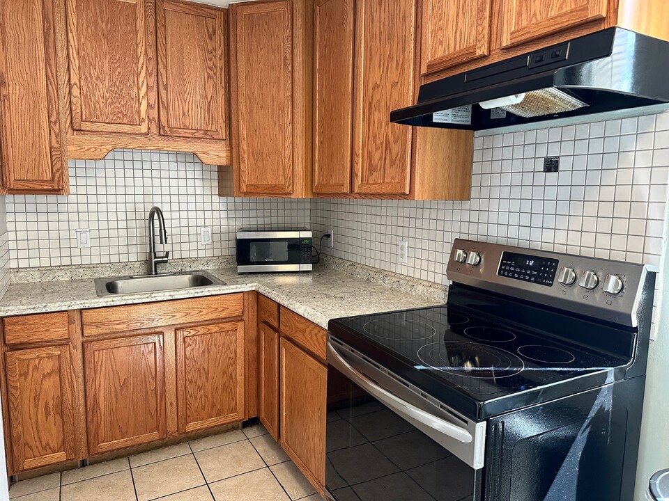 3310 Treehaven Dr, Unit 4 in South Lake Tahoe, CA - Foto de edificio